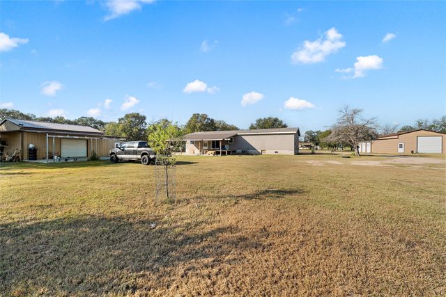 1605 Cloverleaf Road, Bellmead, TX 76705
