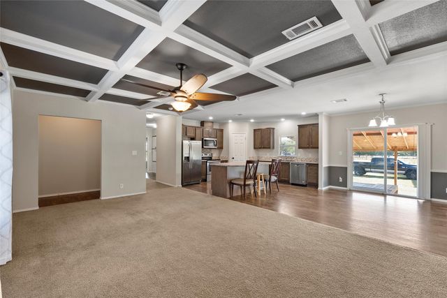 1605 Cloverleaf Road, Bellmead, TX 76705