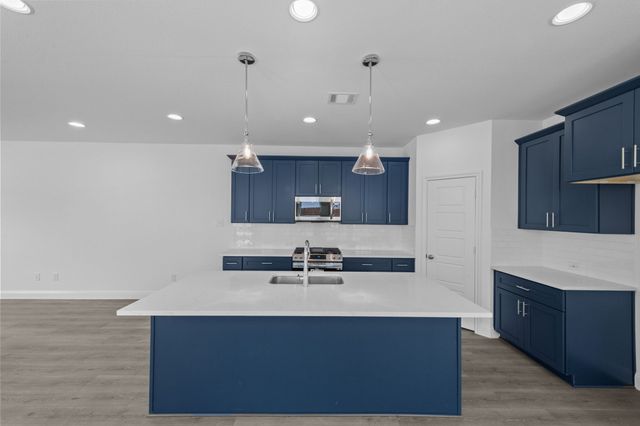 307 Athenia, Fort Worth, TX 76114