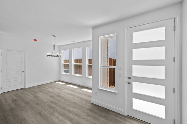 307 Athenia, Fort Worth, TX 76114