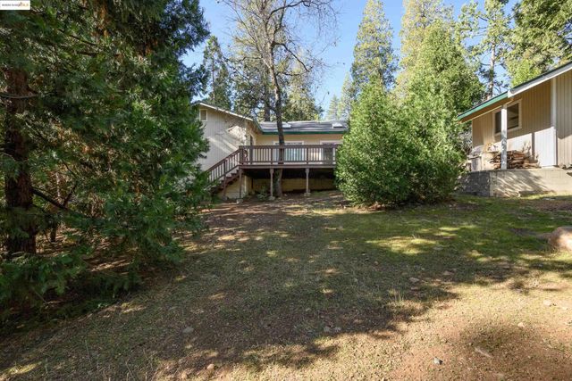 22749 Confidence Rd, Twain Harte, CA 95383