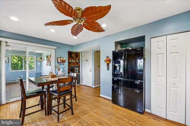 6648 WIND RIDGE RD, Mount Airy, MD 21771