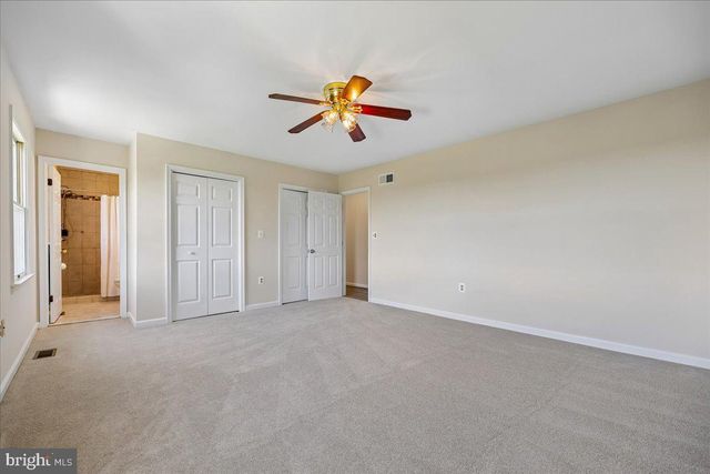 6648 WIND RIDGE RD, Mount Airy, MD 21771