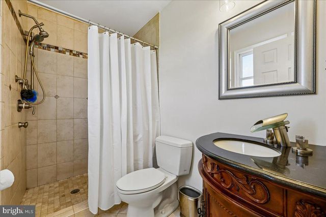 6648 WIND RIDGE RD, Mount Airy, MD 21771