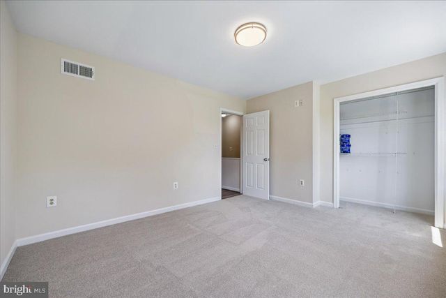 6648 WIND RIDGE RD, Mount Airy, MD 21771