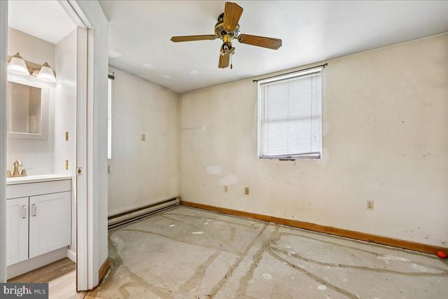 6648 WIND RIDGE RD, Mount Airy, MD 21771