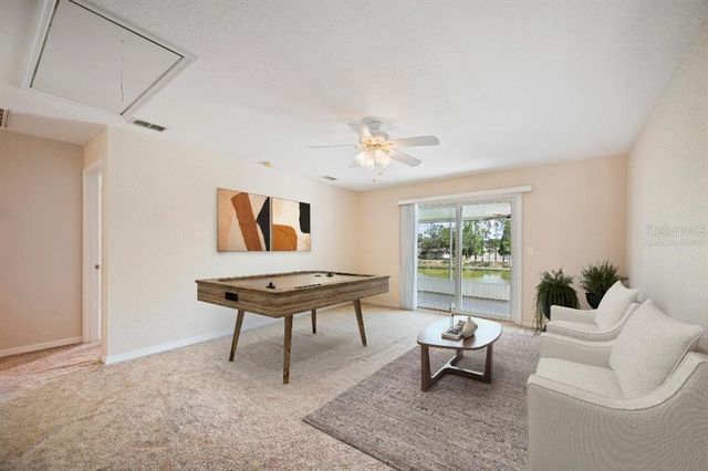 2015 HATTERAS POINT, Lakeland, FL 33813