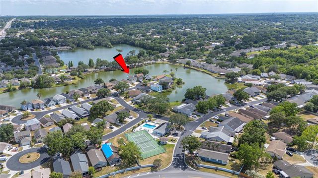 2015 HATTERAS POINT, Lakeland, FL 33813