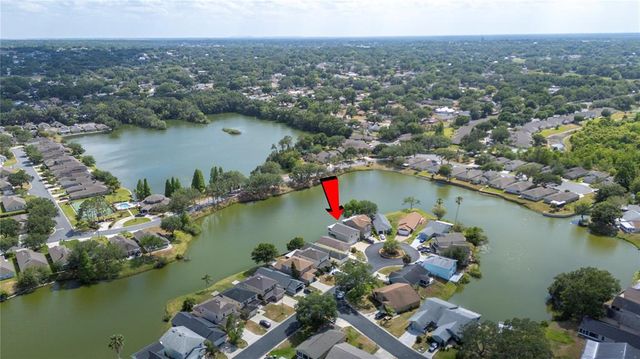 2015 HATTERAS POINT, Lakeland, FL 33813