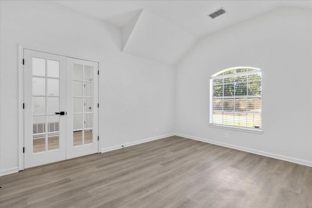 824 Brandi CIR, Kyle, TX 78640