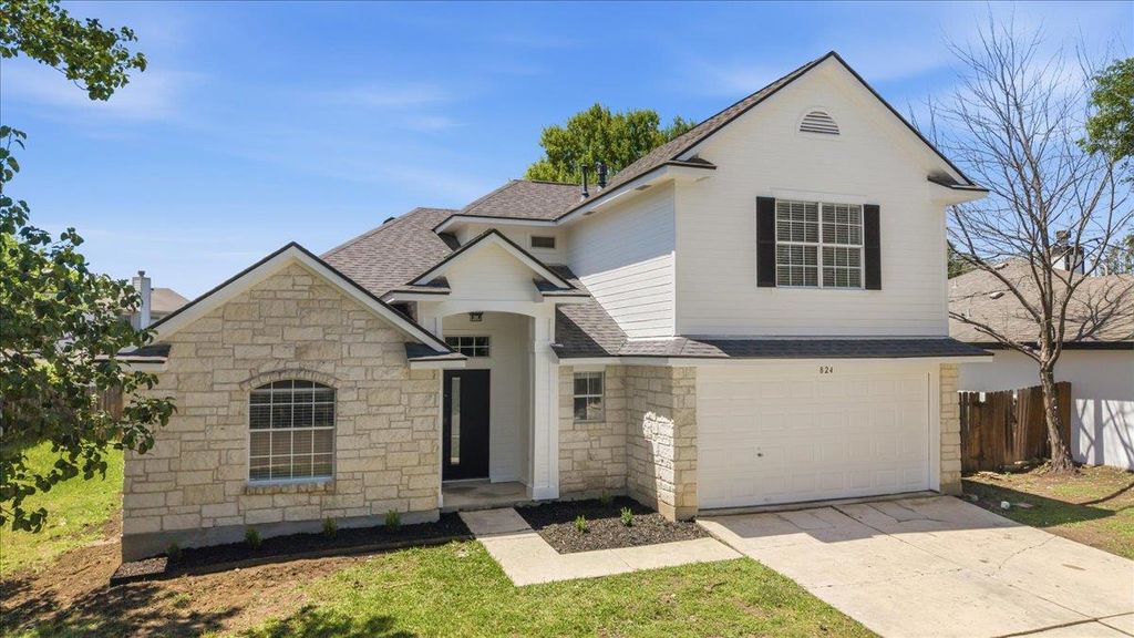 824 Brandi CIR, Kyle, TX 78640