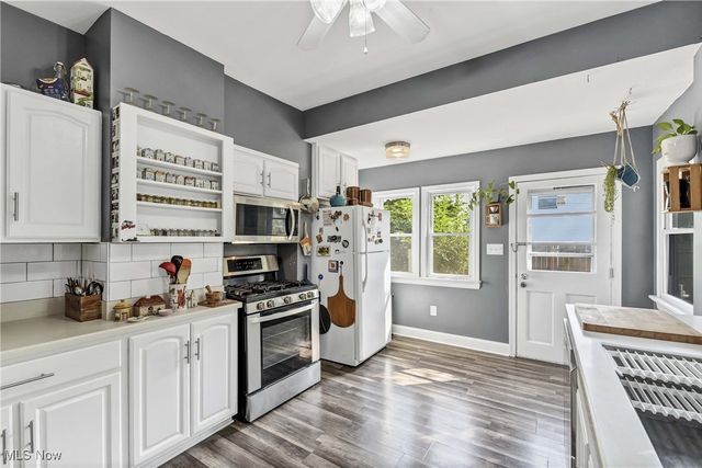 2025 W 45th Street, Cleveland, OH 44102