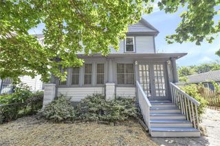 2025 W 45th Street, Cleveland, OH 44102