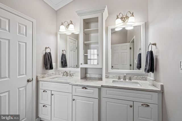 3899 TRIAD CT, Woodbridge, VA 22192