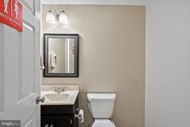 3899 TRIAD CT, Woodbridge, VA 22192