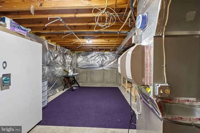 3899 TRIAD CT, Woodbridge, VA 22192