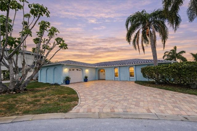 4909 SHOREVIEW COURT, Port Richey, FL 34668