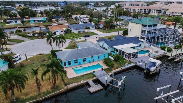 4909 SHOREVIEW COURT, Port Richey, FL 34668