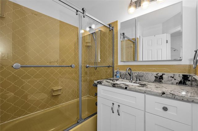 4909 SHOREVIEW COURT, Port Richey, FL 34668