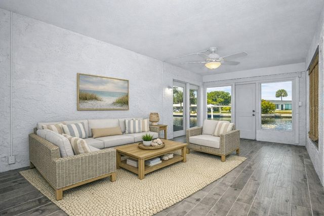 4909 SHOREVIEW COURT, Port Richey, FL 34668