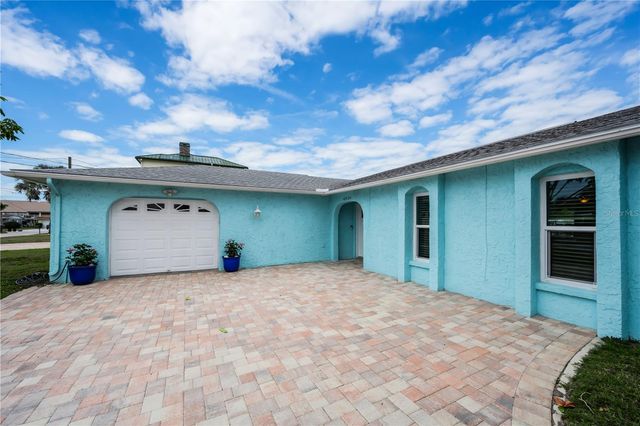 4909 SHOREVIEW COURT, Port Richey, FL 34668
