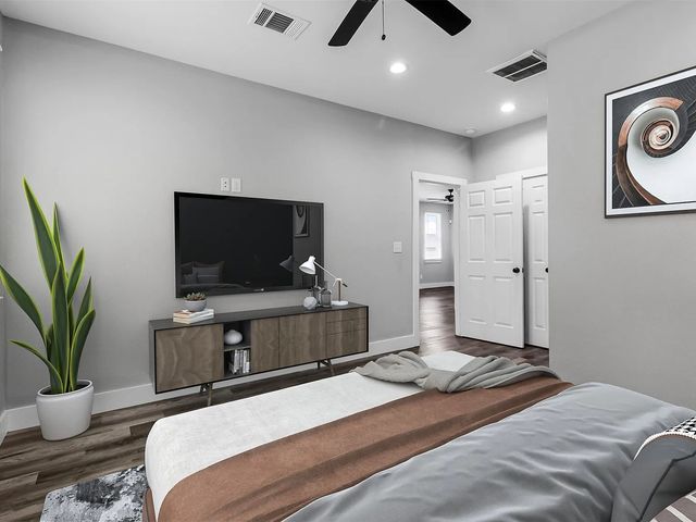1104 W Elm Street, Denison, TX 75020