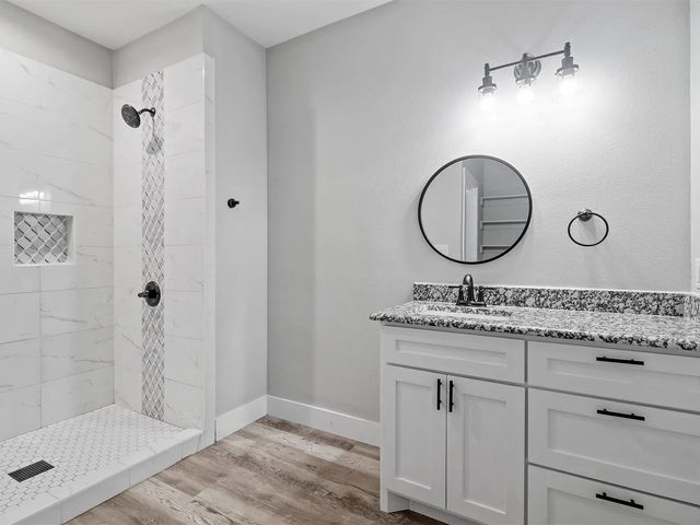 1104 W Elm Street, Denison, TX 75020