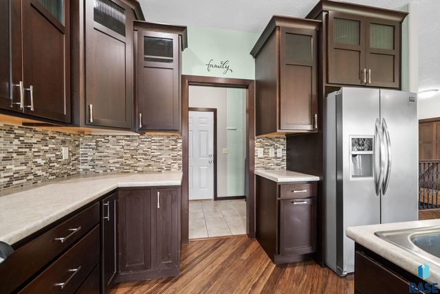 2900 S Statice Ave Avenue, Sioux Falls, SD 57106