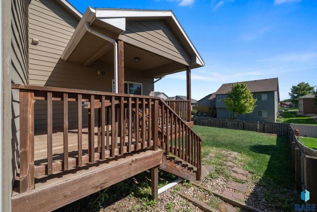 2900 S Statice Ave Avenue, Sioux Falls, SD 57106