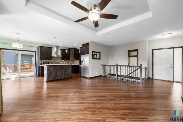 2900 S Statice Ave Avenue, Sioux Falls, SD 57106