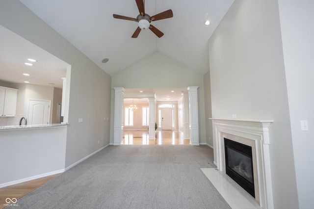 15024 Halifax Court, Westfield, IN 46074