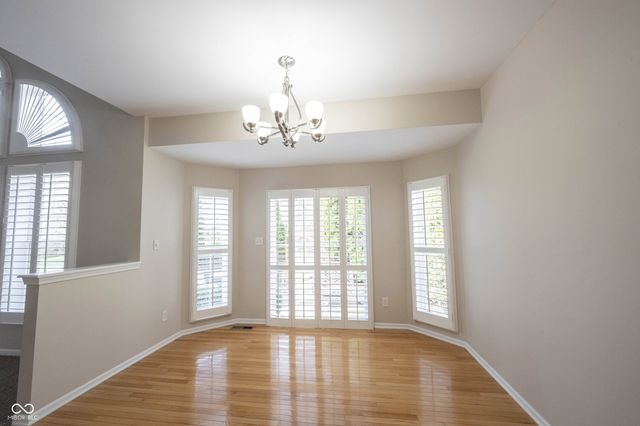 15024 Halifax Court, Westfield, IN 46074