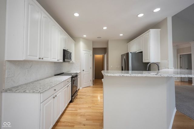 15024 Halifax Court, Westfield, IN 46074