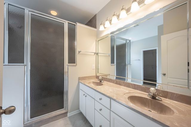 15024 Halifax Court, Westfield, IN 46074