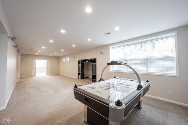 15024 Halifax Court, Westfield, IN 46074