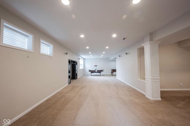 15024 Halifax Court, Westfield, IN 46074