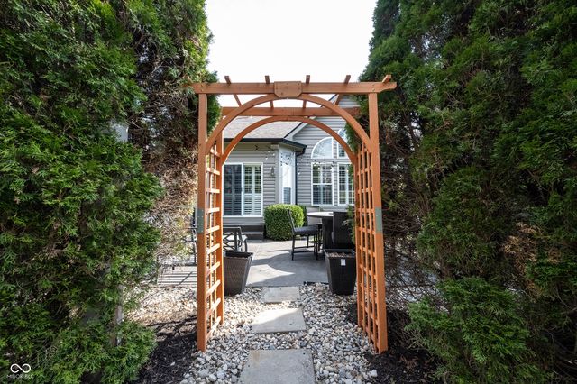 15024 Halifax Court, Westfield, IN 46074