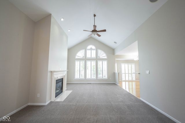 15024 Halifax Court, Westfield, IN 46074