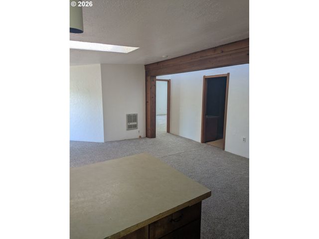 1116 7TH St, Florence, OR 97439