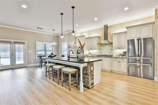 100 Southmill Lane, Senoia, GA 30276