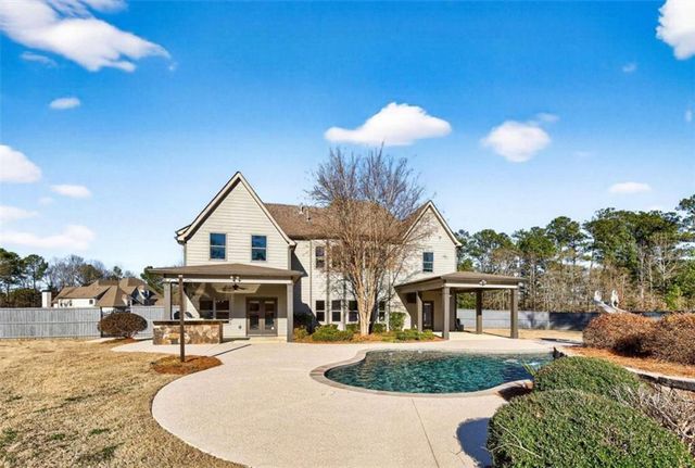 100 Southmill Lane, Senoia, GA 30276