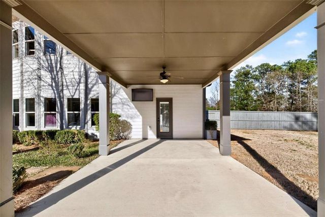 100 Southmill Lane, Senoia, GA 30276