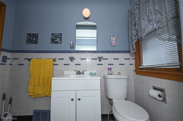 17812 Dalewood Avenue, Maple Heights, OH 44137