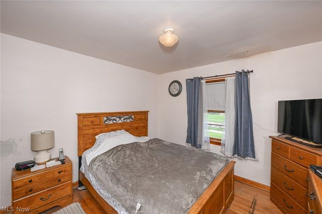 17812 Dalewood Avenue, Maple Heights, OH 44137