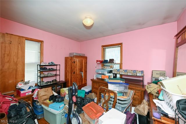 17812 Dalewood Avenue, Maple Heights, OH 44137