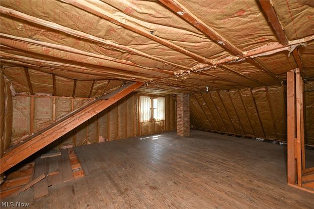 17812 Dalewood Avenue, Maple Heights, OH 44137