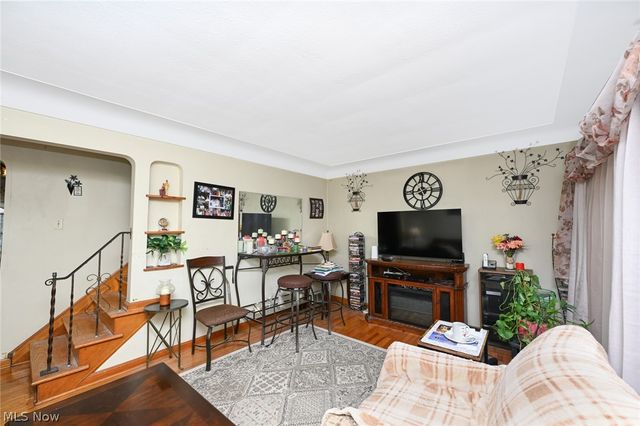 17812 Dalewood Avenue, Maple Heights, OH 44137