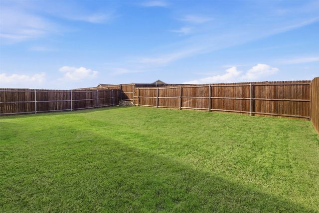 5449 Finbrooke Drive, Princeton, TX 75407