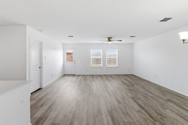 5449 Finbrooke Drive, Princeton, TX 75407