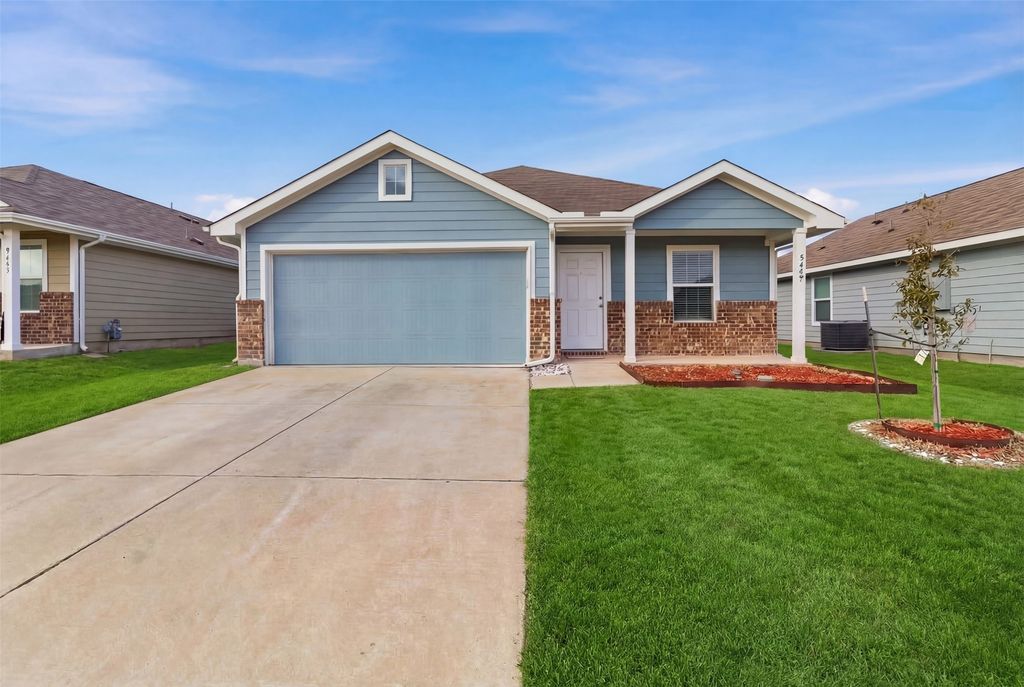 5449 Finbrooke Drive, Princeton, TX 75407